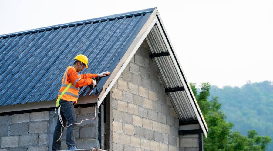 Expert top industrial roofings services in Newbern, AL
